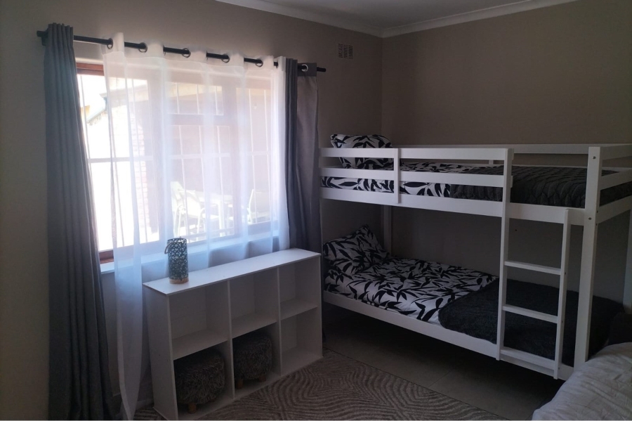 To Let 3 Bedroom Property for Rent in Flamingo Vlei Western Cape